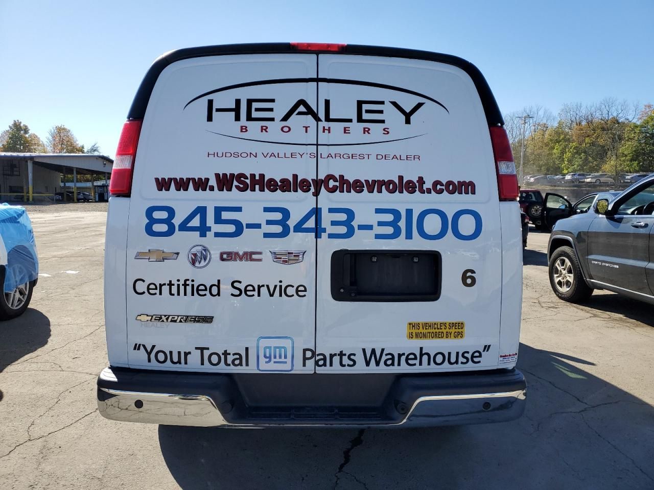 2022 Chevrolet Express G2500