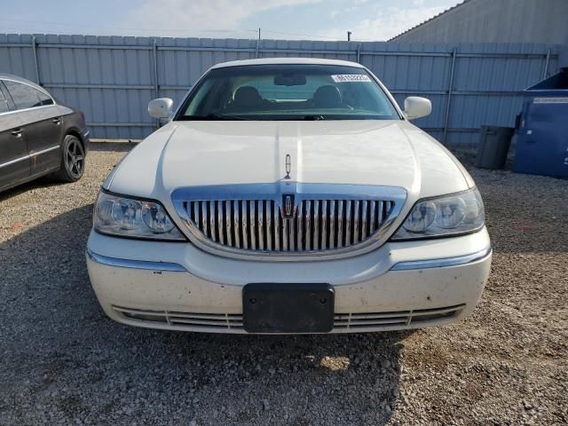 2007 Lincoln Town Car Designer