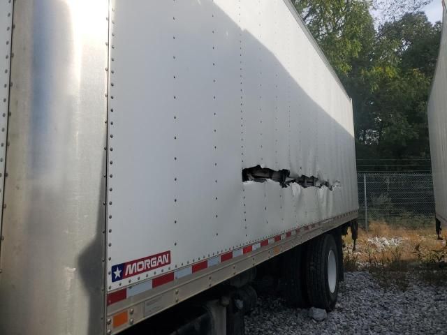 2017 Peterbilt 220