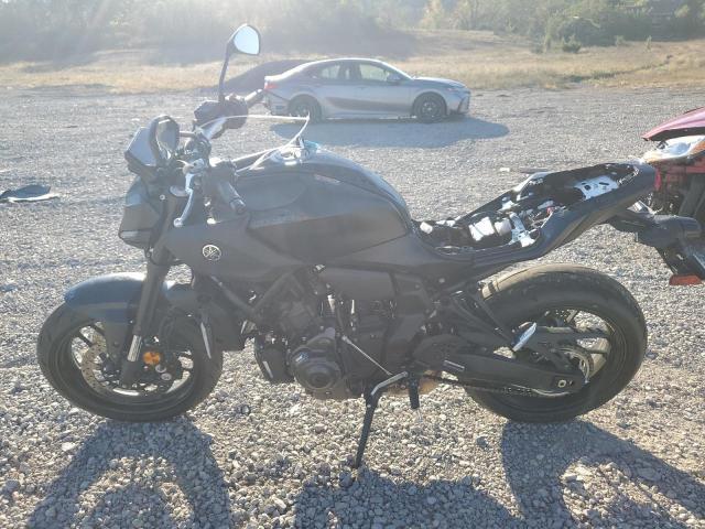 2025 Yamaha MTN690