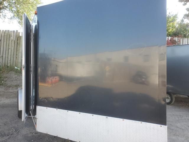 2011 Legend Enclosed Trailer 7X1