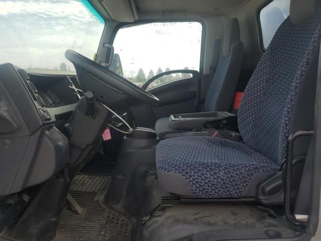 2022 Isuzu NRR