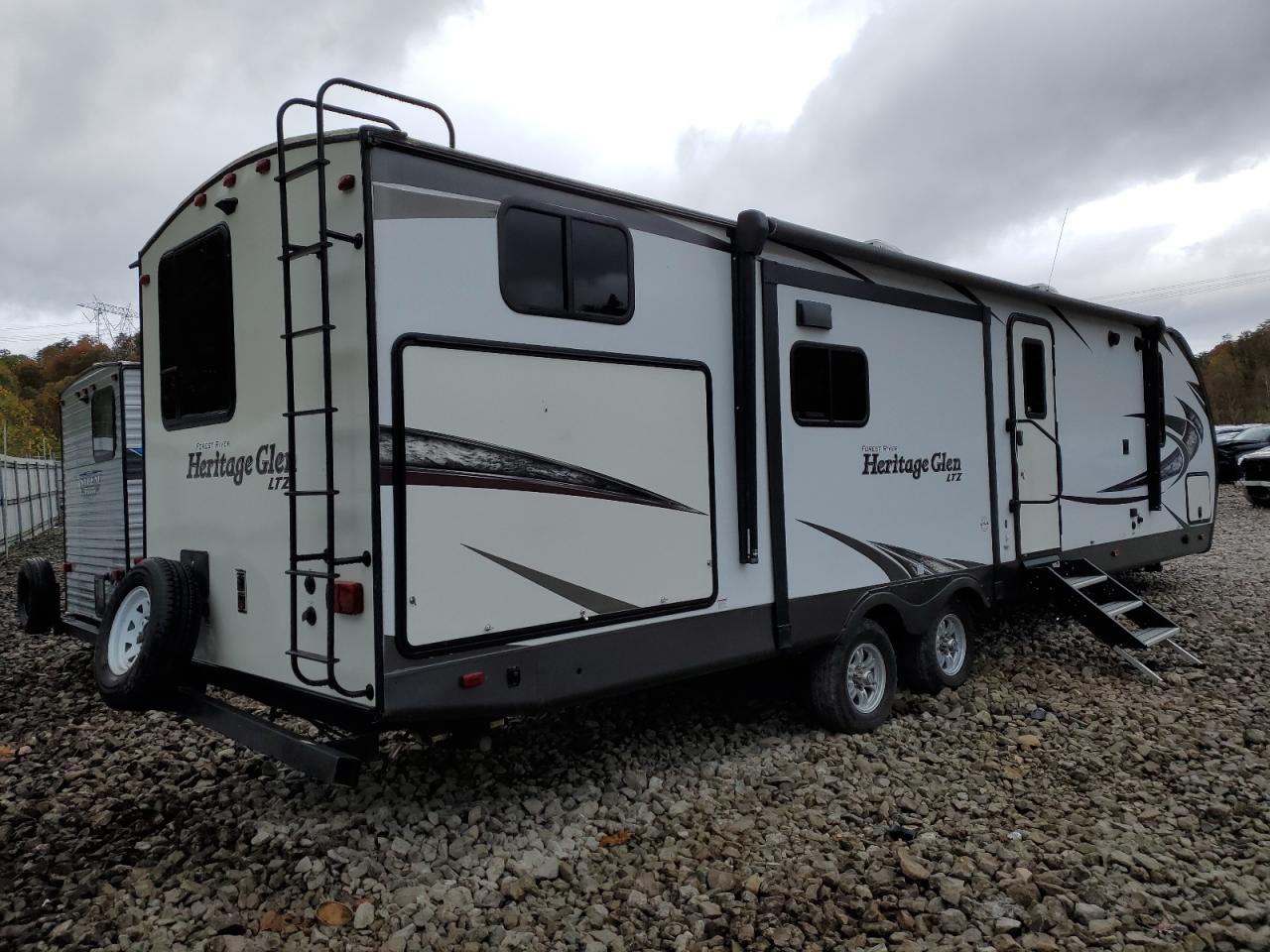 2018 Wildcat 2018 Forest River WBT300BH Heritage Glen Camper