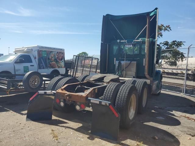 2014 Peterbilt 579 Semi Truck