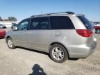 2005 Toyota Sienna xle