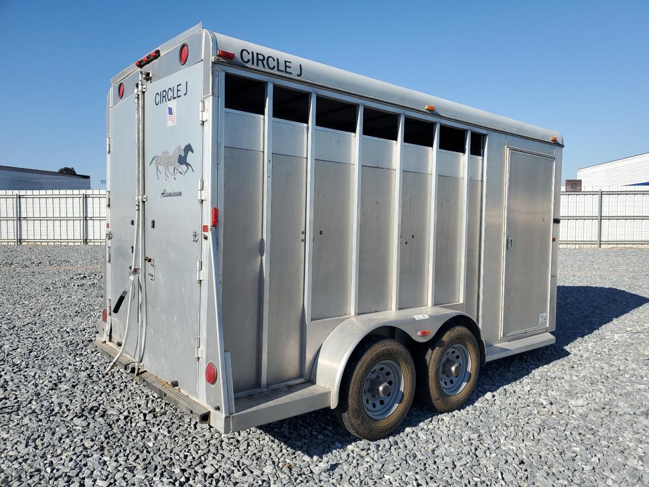 2006 Western World Livestock Trailer