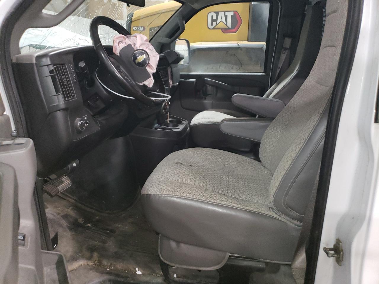 2020 Chevrolet Express G2500