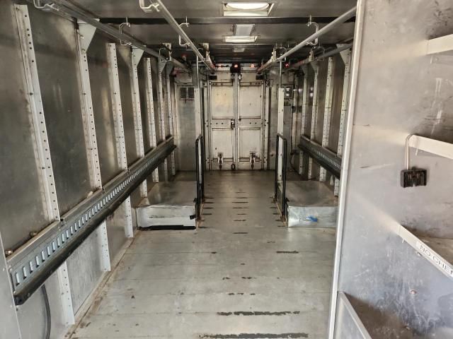 2009 Freightliner Chassis M Line WALK-IN Van