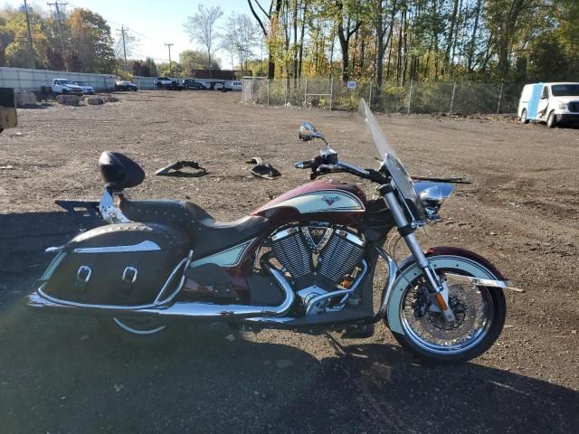 2013 Victory 2013 Victory  Cross Roads