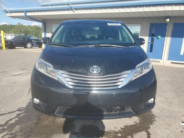 2017 Toyota Sienna XLE