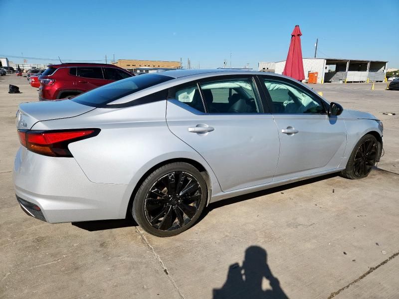 2020 Nissan Altima sr