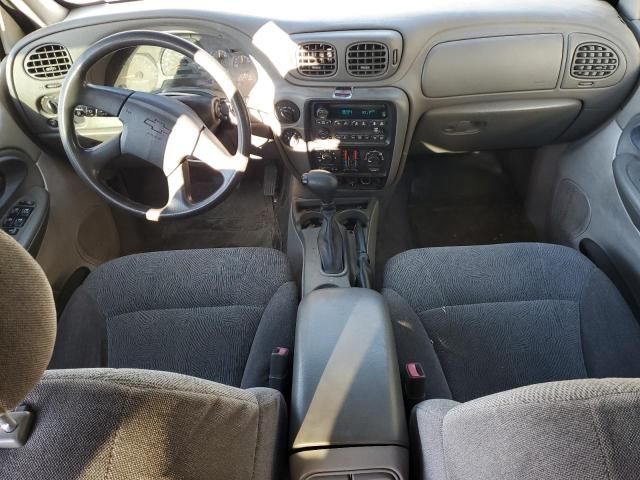2004 Chevrolet Trailblazer LS