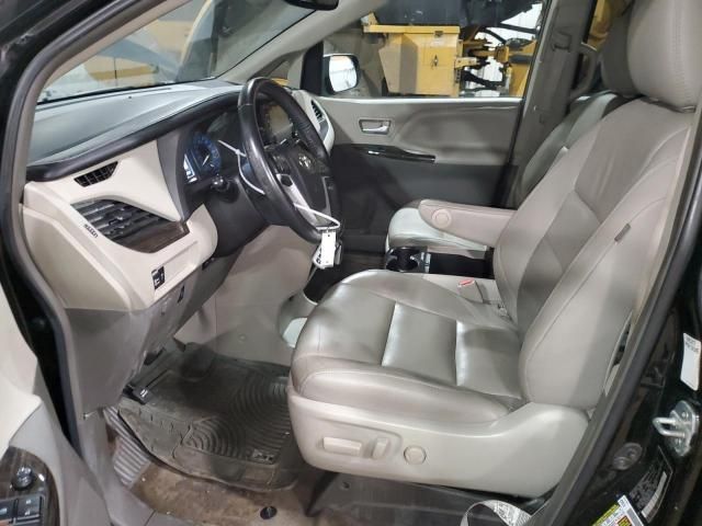 2018 Toyota Sienna XLE