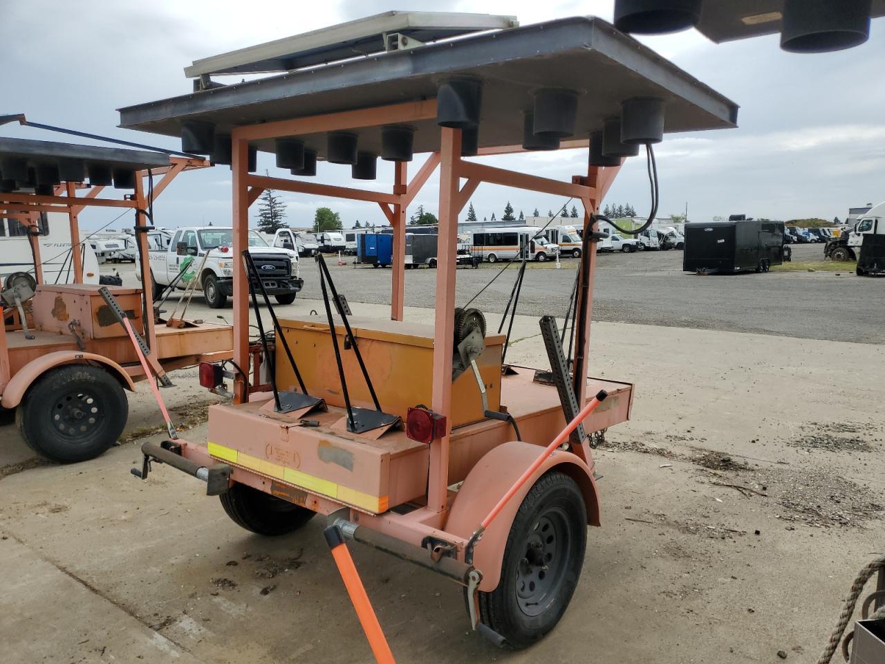 2005 Arrow 2005 Team Fenex TMABWA-10 Arrow Board Trailer