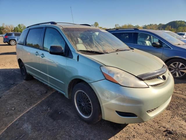 2007 Toyota Sienna CE