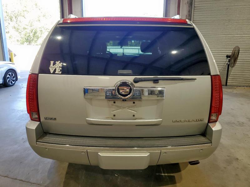 2010 Cadillac Escalade Premium