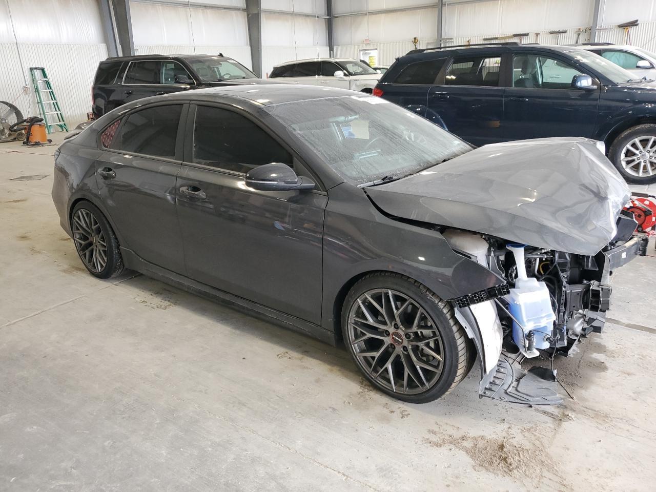 2024 KIA Forte gt