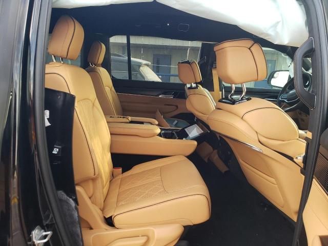 2025 Jeep Grand Wagoneer Series III