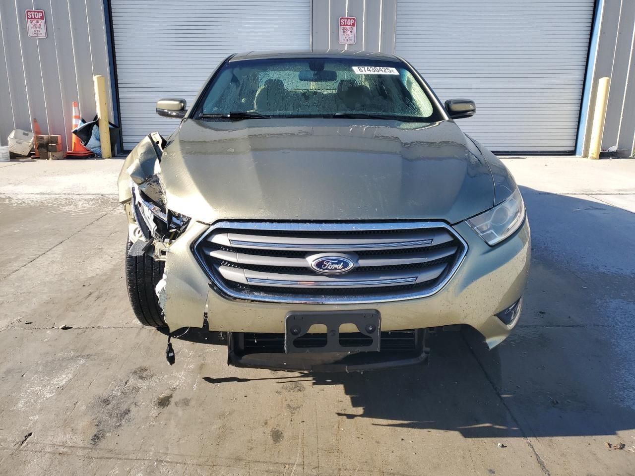 2013 Ford Taurus sel