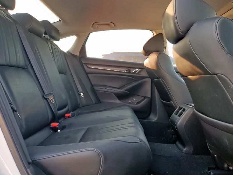 2020 Honda Accord Touring Hybrid