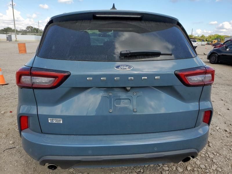 2023 Ford Escape ST Line
