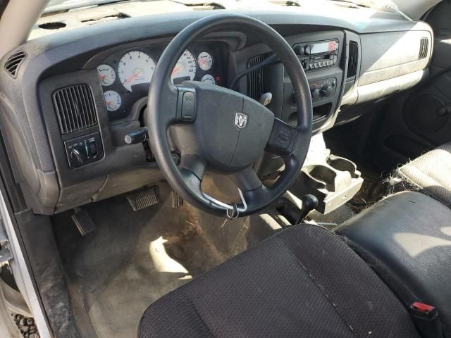 2004 Dodg E RAM 1500 ST