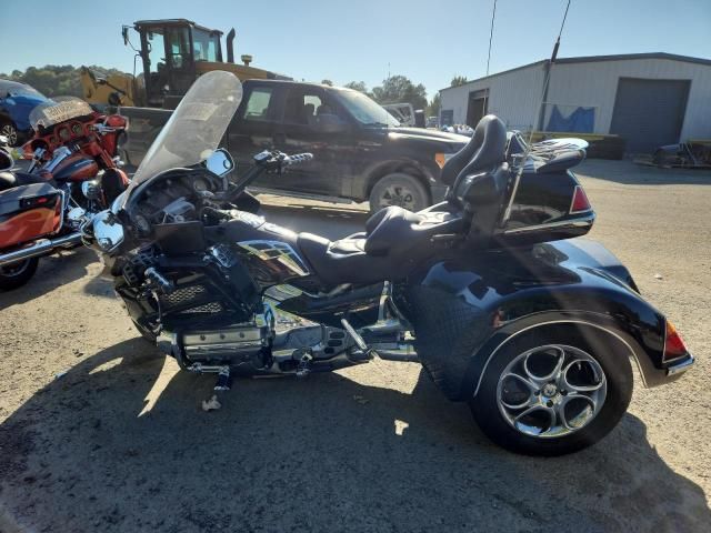 2003 Honda GL1800