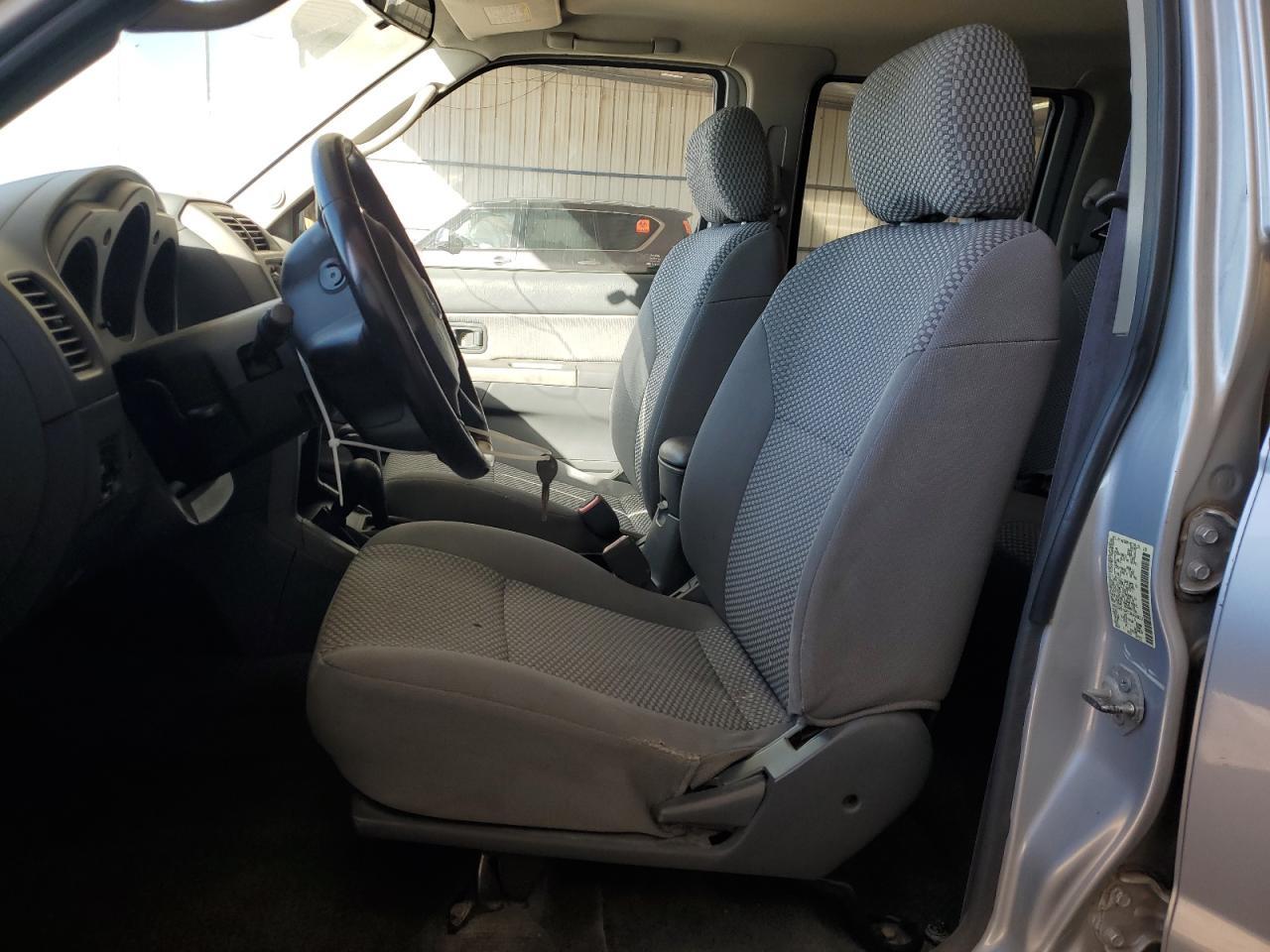 2002 Nissan Frontier XE-V6