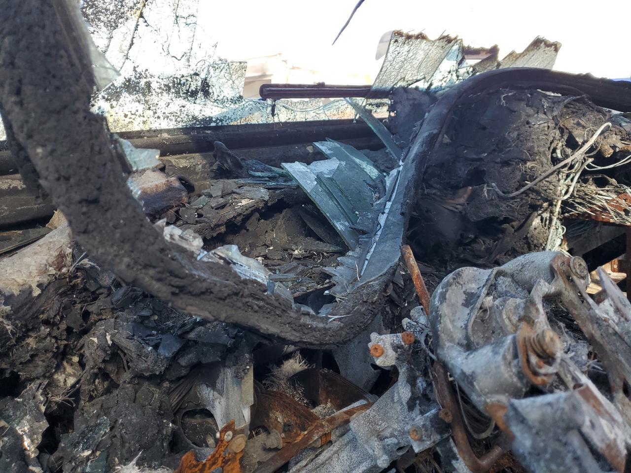 2005 Volvo VNL Semi Truck