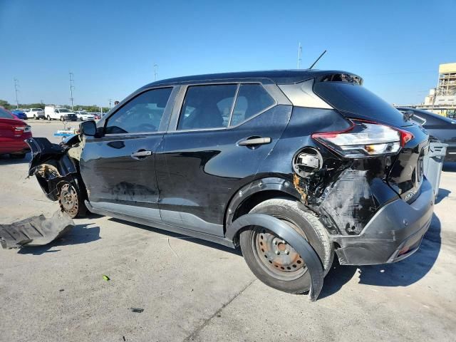 2020 Nissan Kicks s
