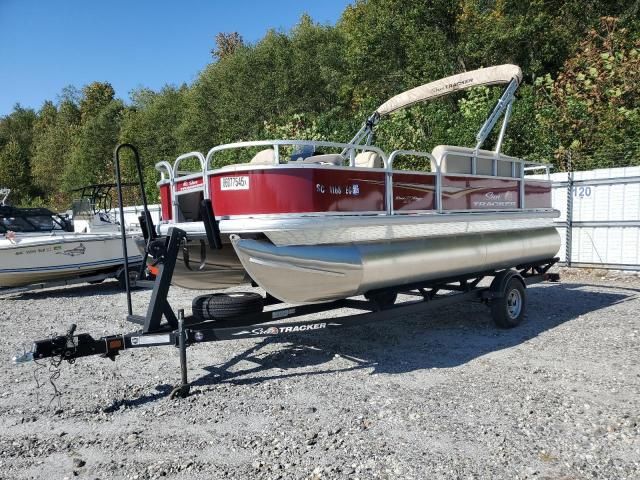 2025 Sun Tracker Bass Buggy 18