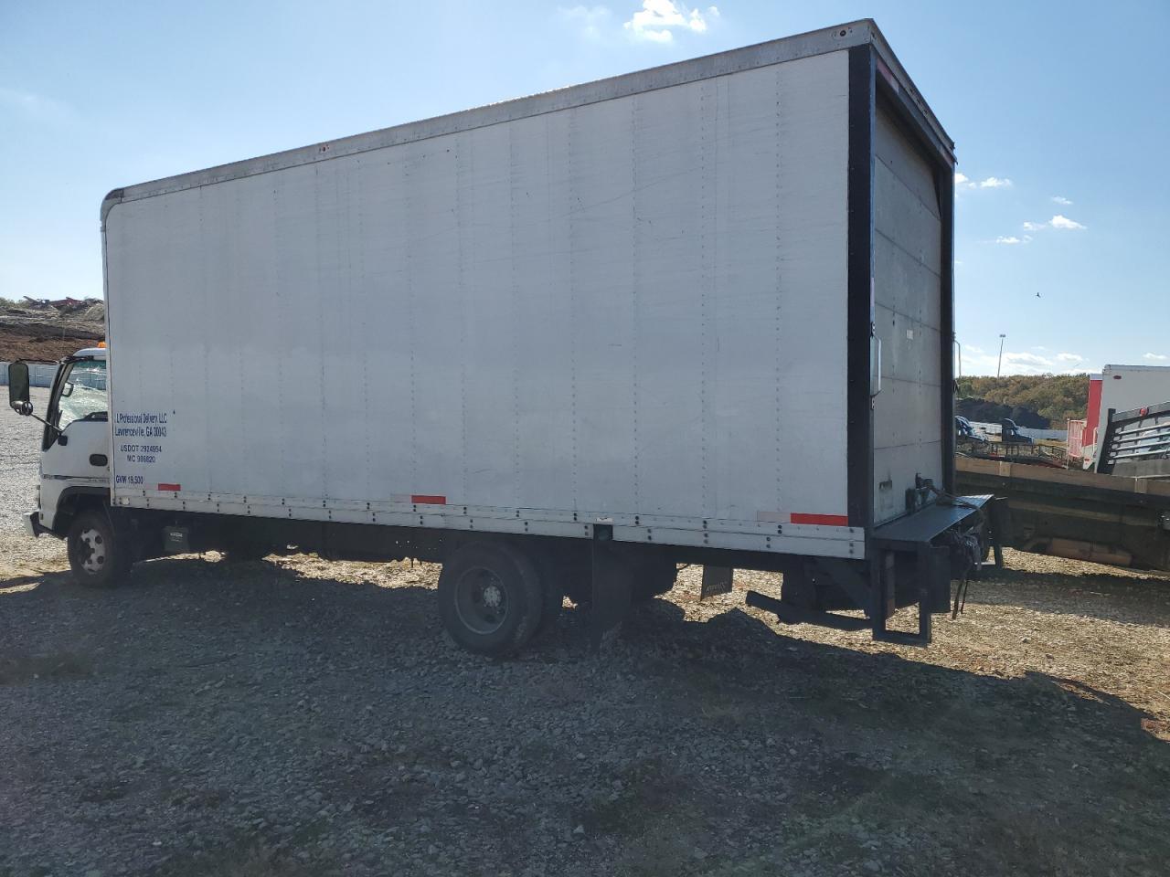 2006 Isuzu NPR BOX Truck
