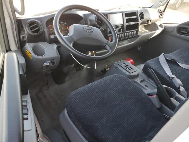 2020 Hino 195