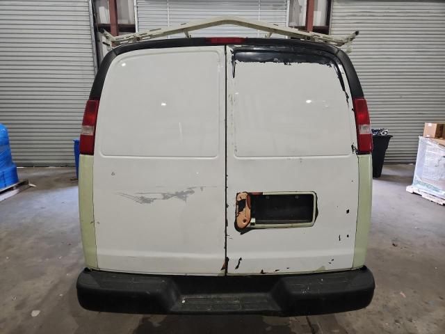 2020 Chevrolet Express G2500