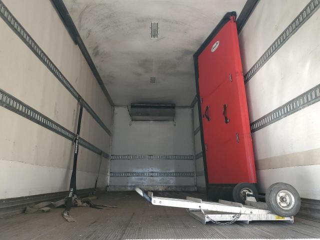 2019 Isuzu FTR Refrigerated BOX Truck