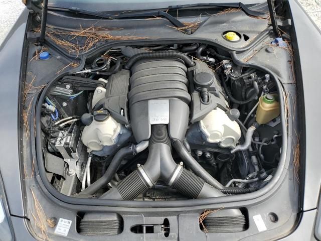 2014 Porsche Panamera 2