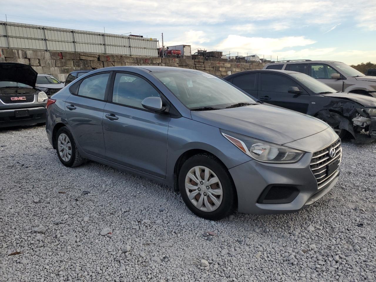 2020 Hyundai Accent se