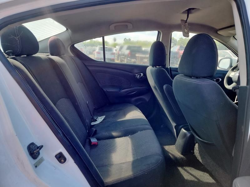 2014 Nissan Versa S