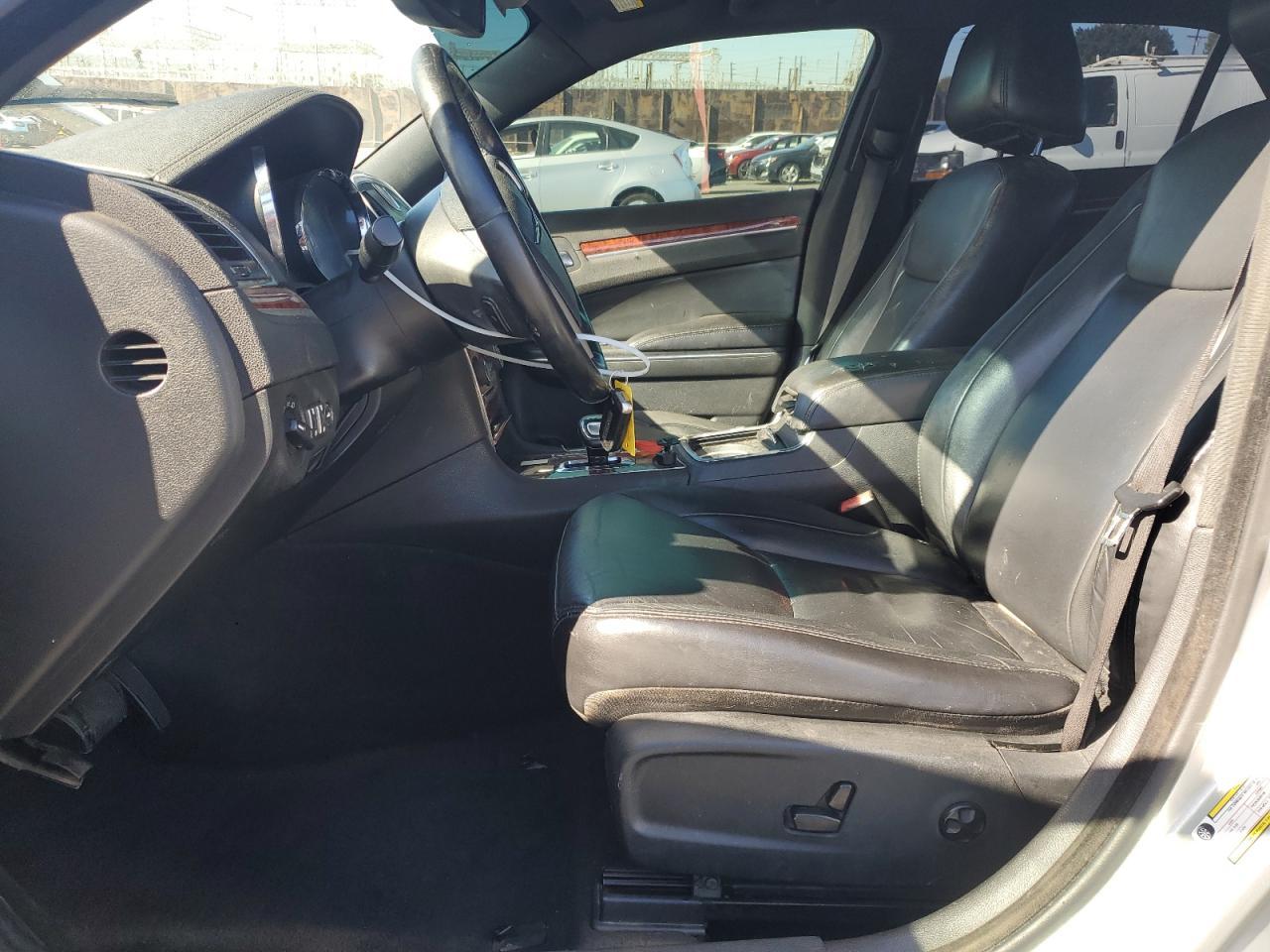 2012 Chrysler 300 Limited