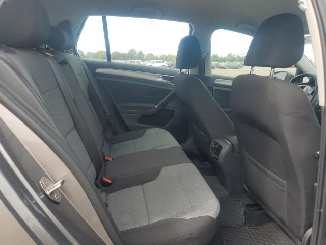 2016 Volkswagen E-GOLF SE