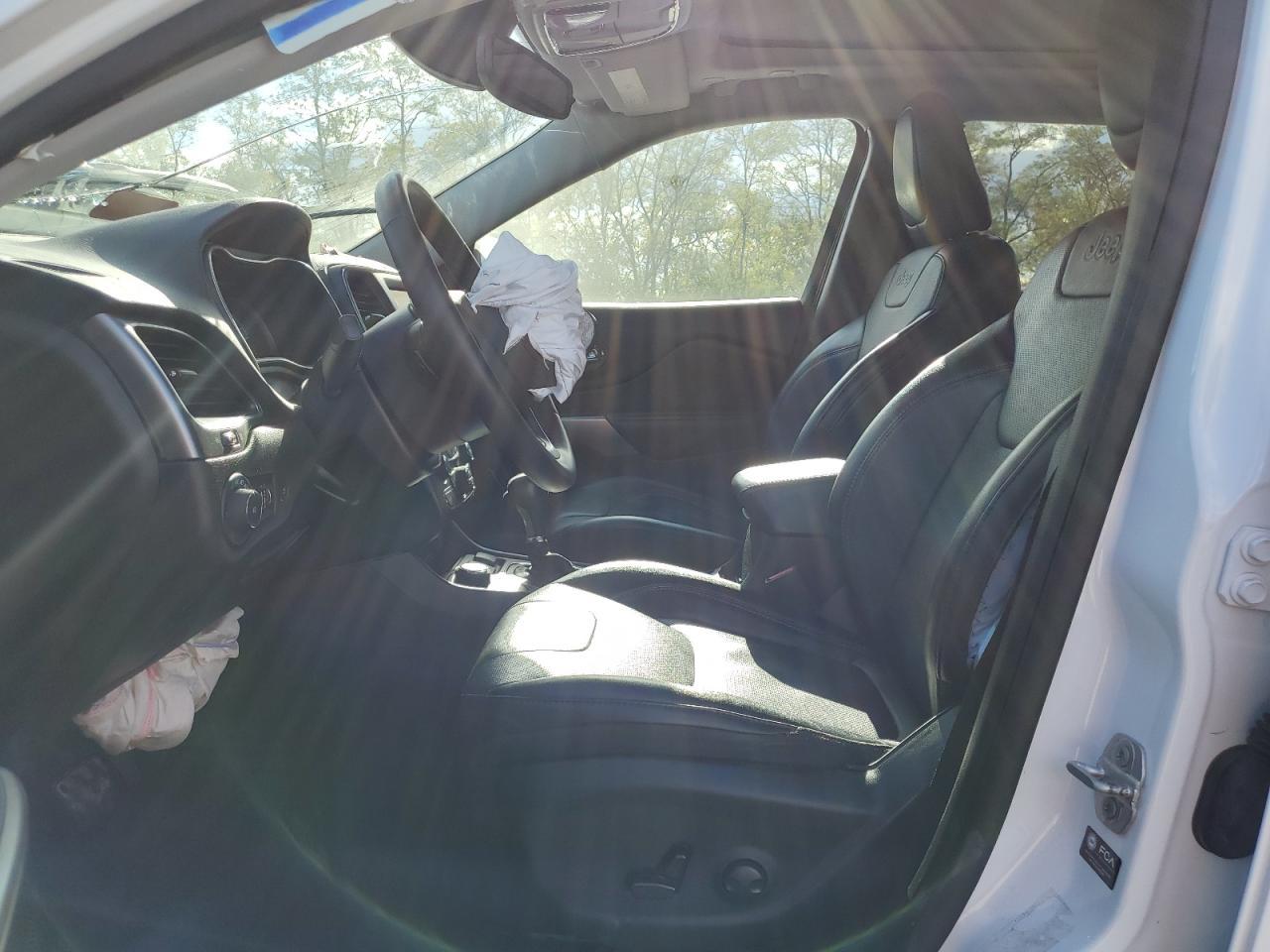 2022 Jeep Cherokee Latitude lux