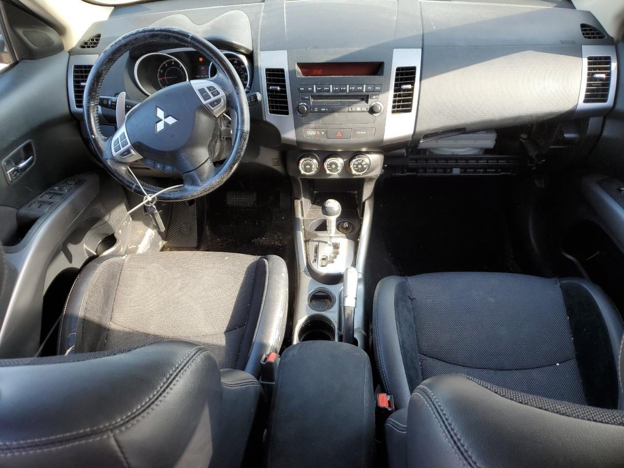 2013 Mitsubishi Outlander se