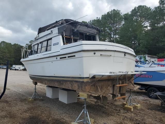 1985 Carver Yachts Boat-Boat