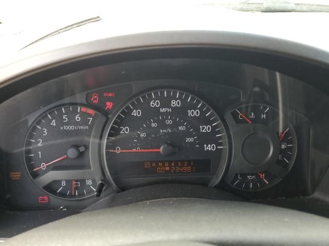 2005 Nissan Armada SE
