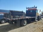 2014 Peterbilt 325