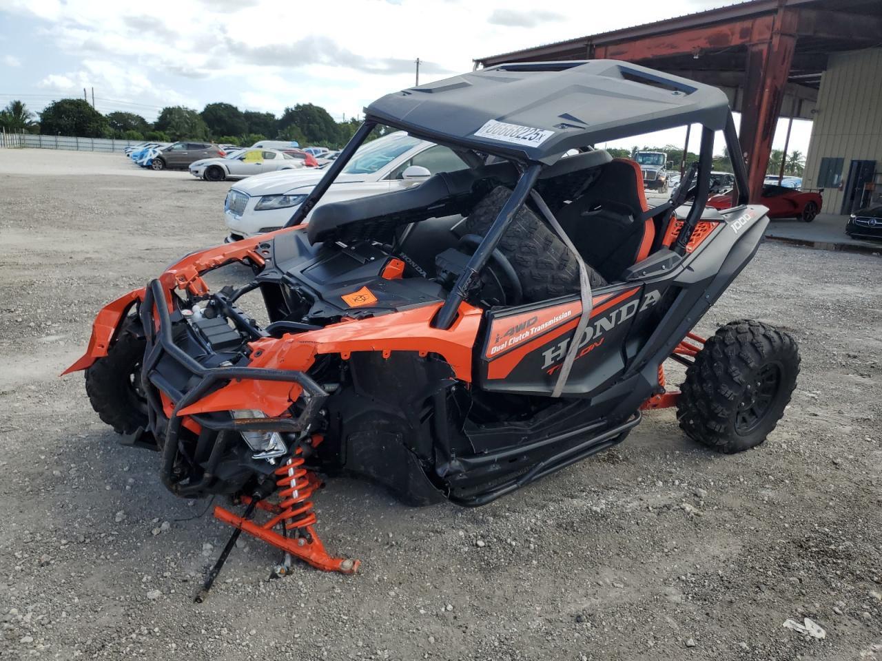 2023 Honda Talon 1000R Utility Vehicle