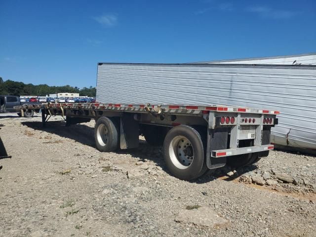 1995 East Manufacturing Flatbed Trailer