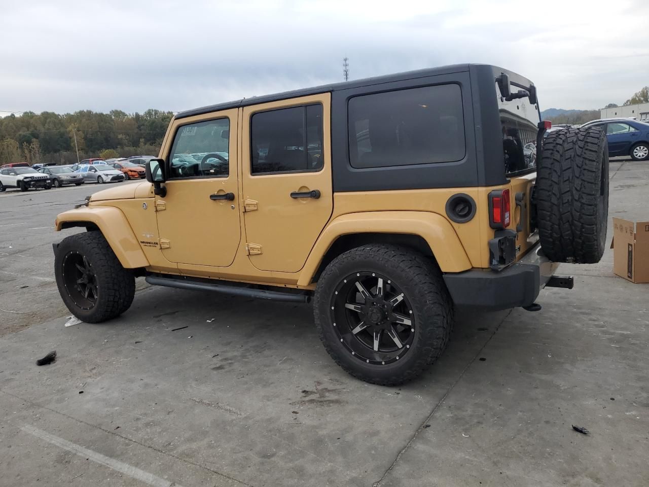 2013 Jeep Wrangler Unlimited Sahara