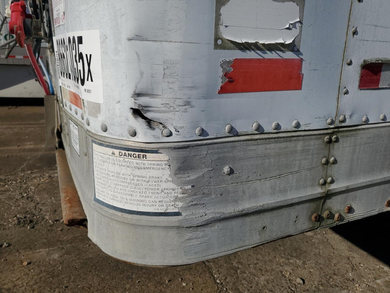 2001 Great Dane 2001 Ggsd DRY Van Trailer