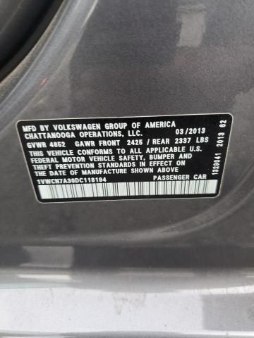 2013 Volkswagen Passat SEL